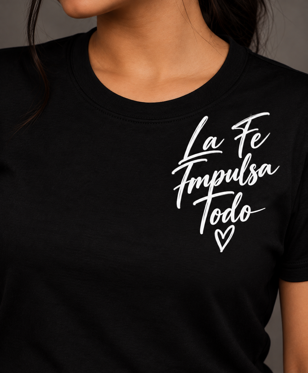 La Fe Impulsa Todo Christian Women’s T-Shirt – Spanish Faith Tee